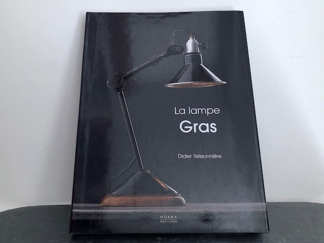 gras lamp 洋書　初版本　ミッドセンチュリー　バウハウス　コルビュジエ